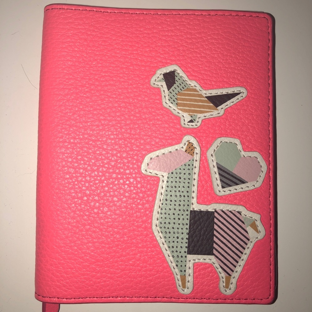 Fossil Pink wallet (Never used)